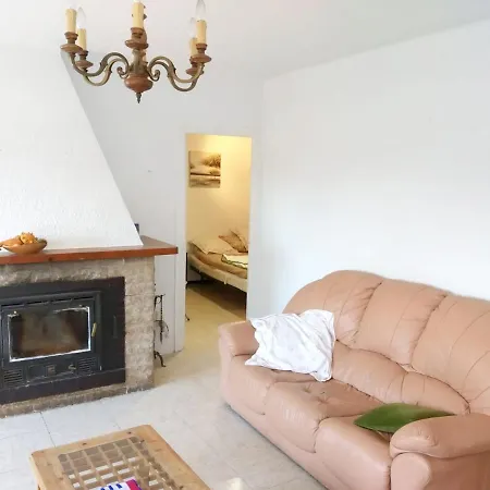 House With 2 Bedrooms In Lloret De Mar With Terrace 4 Km From The Beach *