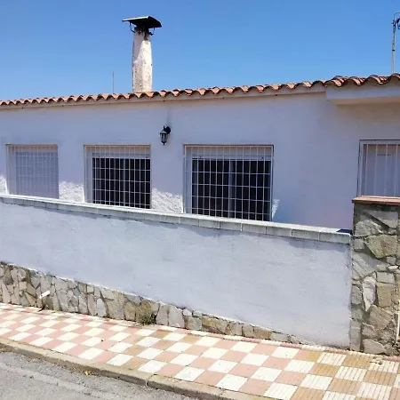 House With 2 Bedrooms In Lloret De Mar With Terrace 4 Km From The Beach *