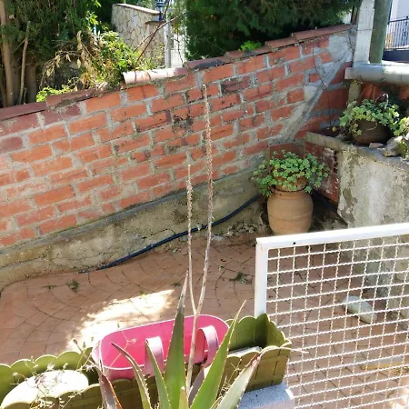 House With 2 Bedrooms In Lloret De Mar With Terrace 4 Km From The Beach * Lloret de Mar